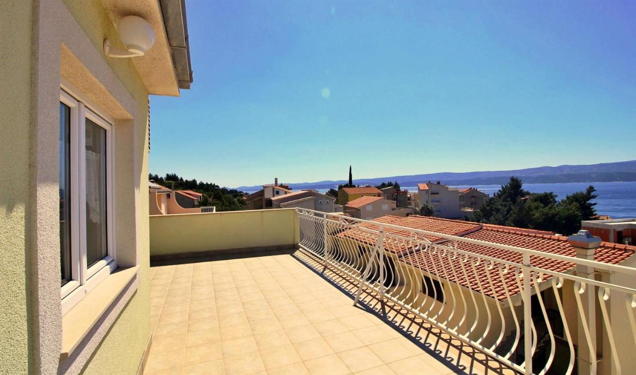 Apartments Marko Nemira Omiš Exterior foto