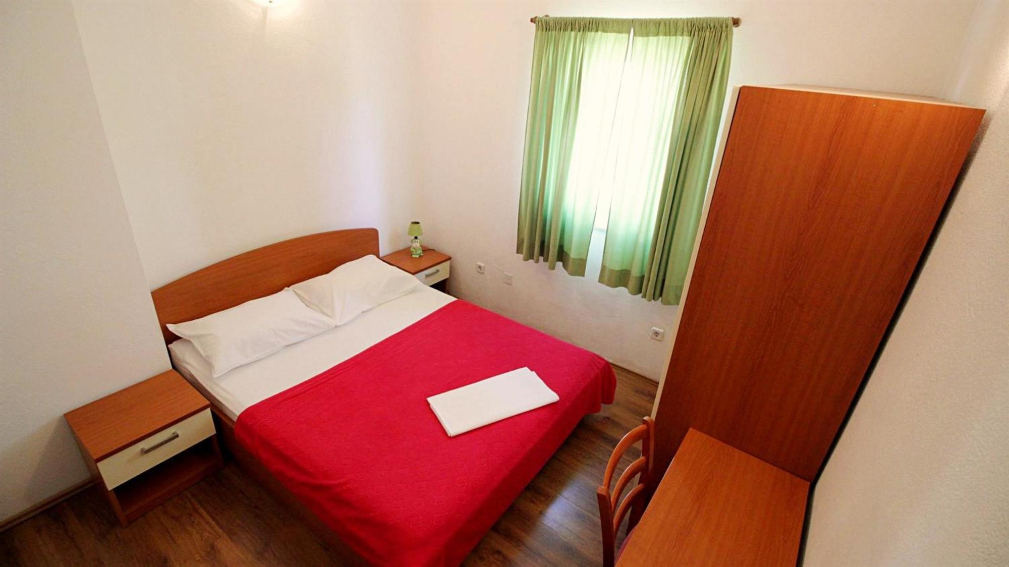 Apartments Marko Nemira Omiš Habitación foto